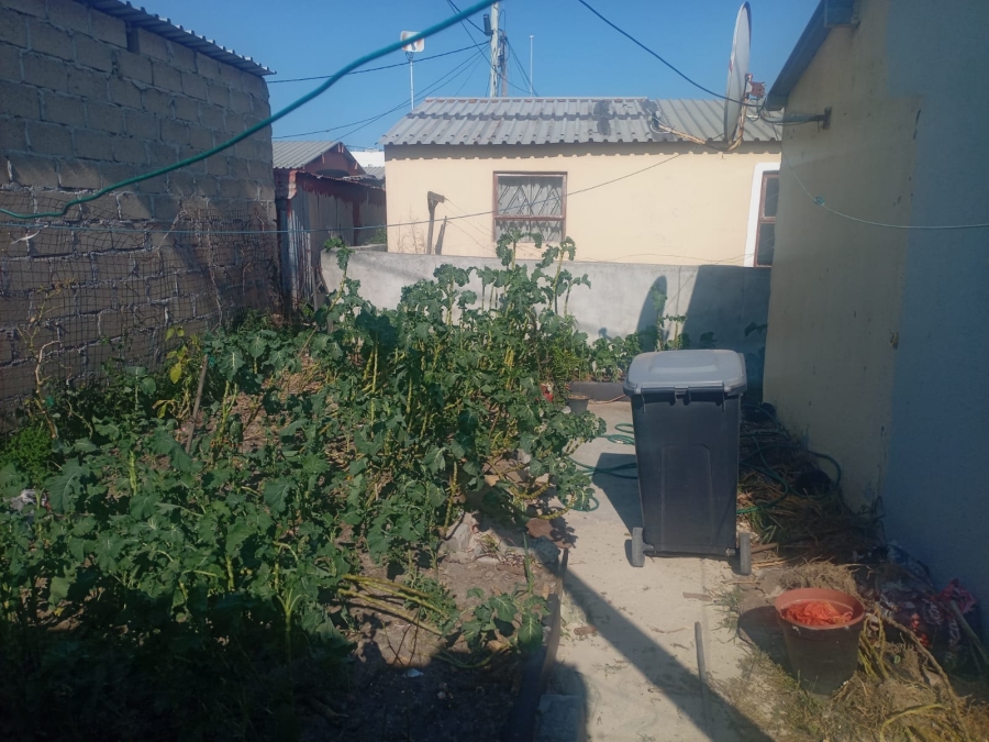2 Bedroom Property for Sale in Kuyasa Western Cape